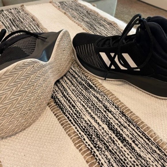 Adidas Men's LVL 029002 Black/White Cloud Foam Basketball Shoes Size 6.5 - Picture 3 of 5